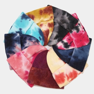 Beanie Hat Knit Tie-dye Cuffed Winter Warm Outdoor Colorful Women Soft Core Spun Yarn Skull Cap