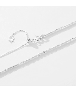 Detail shot of S925 sterling silver star pendant with adjustable sliding clasp and chain