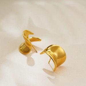 18K gold twisted leaf stud earrings with irregular wrinkled foil design for women