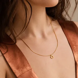 Minimalist Stainless Steel Initial Letter Pendant Necklace For Women Fashion Gold Silver Plated Box Chain Clavicle Necklace Jewelry Gift