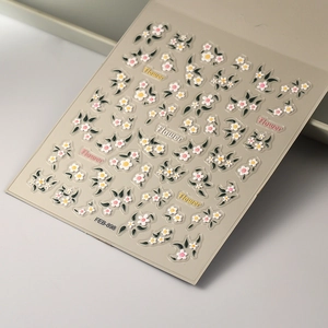 Makroansicht der FEB-898 3D-Prägung Nagelsticker mit weißen und rosa Blumenmustern