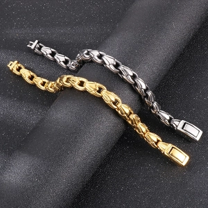Polished 10mm stainless steel curb chain bracelets in gold and silver finish