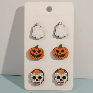 Details von Halloween-Ohrstecker-Set mit Geist, Glitzerkürbis und Totenkopfmustern