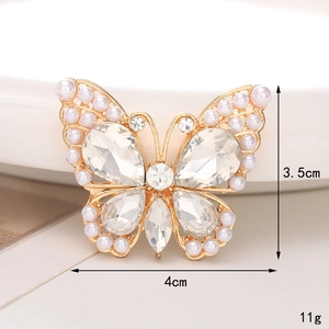 Pendentif papillon doré avec perles et strass en goutte, dimensions 4cm x 3,5cm