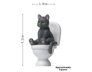 Micro landscape cat figurine on toilet with dimensions 1.8cm x 4.2cm and 8g weight