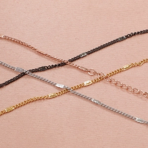 Minimalist metal curb chain necklaces in gold silver rose gold and black finish