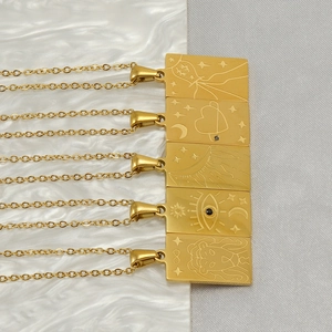 Tarot-Karten-Halskette Edelstahl 18K Vergoldet Quadratischer Anhänger Himmlische Sonne Mond Auge Tierkreis Schmuck Für Frauen