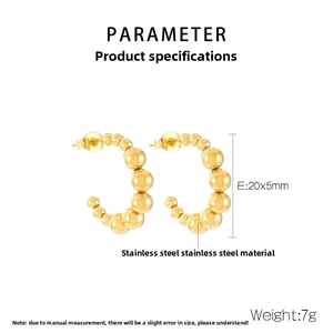 Dettaglio parametri degli orecchini a cerchio in acciaio dorato con perline 20x5mm