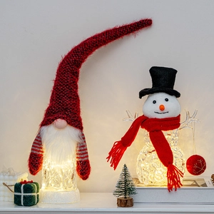 Weihnachts-LED-Wichtel und Schneemann Figuren mit warmem Licht für festliche Tischdeko