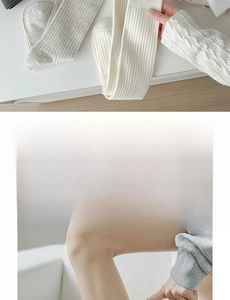 Detail of oat white ribbed socks featuring high-elasticity and a wide non-marking cuff design
