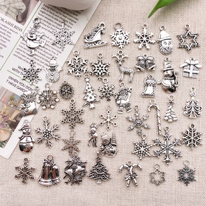 Christmas Charms Pendants Antique Silver Alloy Snowflake Santa Claus Reindeer Snowman DIY Jewelry Making Accessories Holiday