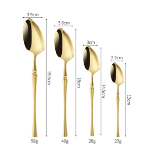 Detailed size and weight specifications for a four-piece golden stainless steel spoon set