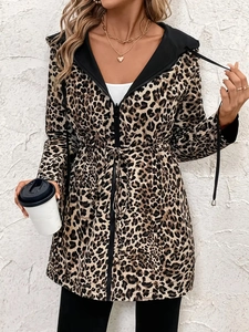 Damen Mittellange Kapuzenjacke Polyester Winddicht Reißverschluss Kordelzug Taille Leopardenmuster Casual Oberbekleidung