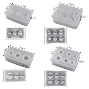 Multiple sizes of spherical resin silicone molds for DIY starry ball pendant crafts