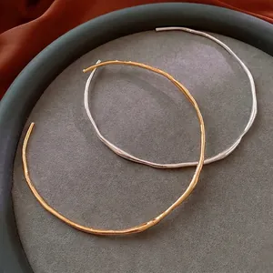 Minimalist Gold Plated Copper Open Choker For Women Wavy Hammered Irregular Geometric Metal Torque Fashion Accessory