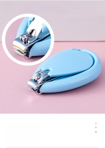 Detailansicht der ergonomischen Klinge des Baby-Nagelknipsers für sicheres Schneiden
