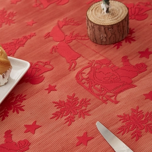 Nappe de Noël rouge festive avec motifs de rennes et flocons de neige en jacquard