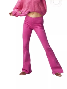 Jean évasé tendance magenta pour femme avec taille haute en denim extensible