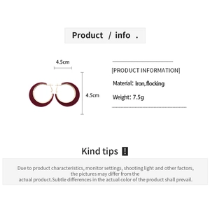 Detail view of red flocked geometric hoop earrings with 4.5cm size specifications