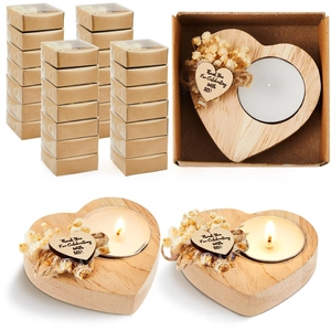 Detail of wooden heart candle holder gift set with dried flowers and kraft packaging box