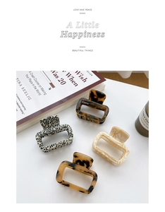Set of four tortoiseshell and marble acetate hair claws for elegant daily styling