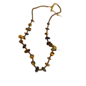 Vintage tiger eye beaded necklace with brown stone chips and gold lobster clasp