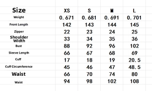 Tableau des tailles pour robe élégante en mousseline avec décolleté en V et mesures