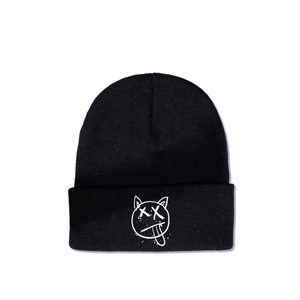 Berretto In Maglia Acrilica Inverno Caldo Espressione Facciale Cartone Animato Occhi X Lingua Fuori Streetwear Hip Hop Unisex