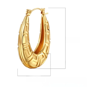 Detail view of gold U-shaped earrings with Greek meander relief pattern and dimensions