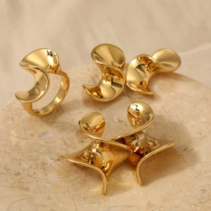 316 Stainless Steel Jewelry Irregular Geometric Twisted Sculpture Ring And Earrings For Women Minimalist Aesthetic