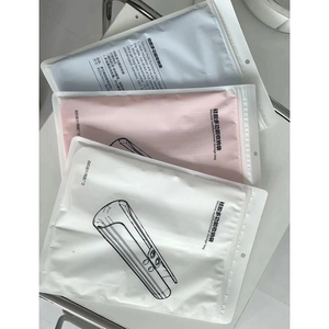 Silicone heat resistant pouches for hair irons in blue pink and white colors