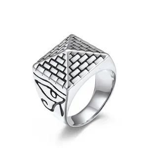 Ancient Egyptian Pyramid Signet Ring Stainless Steel Eye Of Horus Retro Ethnic Style Men Jewelry Accessory