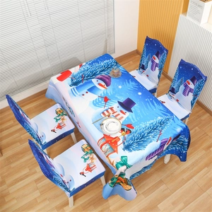 Weihnachts-Tischdecken-Set mit 4 Stuhlhussen und festlichen Schneemann- und Zedernmotiven