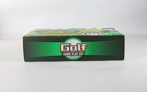 Detalle de la caja de embalaje del juego de golf con logotipo para set deportivo al aire libre