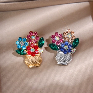 Flower Basket Brooch Alloy Rhinestone Colorful Crystal Vintage Korean Style Pin For Women Suit Coat Decoration