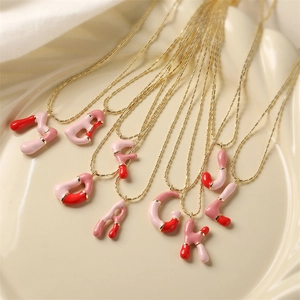 Collier Pendentif Lettre Alphabet En Émail Cuivre Plaqué Or Couleur Contrastée Rose Rouge Bijoux Mode Pour Femmes