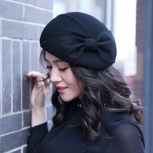 British style wool felt beret with side bow detail for women in elegant black