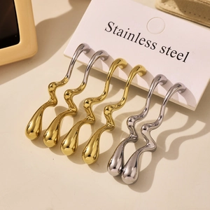 Boucles d'oreilles vagues minimalistes en acier inoxydable doré et argenté