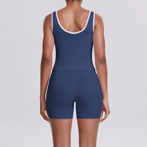 Ensemble de yoga dos nu bleu marine pour femmes avec bordure blanche et short sport