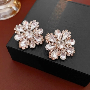 Alloy Rhinestone Flower Stud Earrings With Silver Earring Post Luxury Elegant Style Jewelry For Women