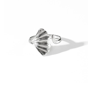 Elegant silver ginkgo leaf open ring in titanium steel with detailed texture