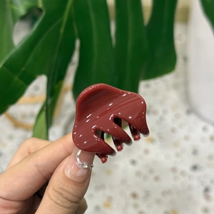 French style cloud acetate hair claw clip in reddish brown for an elegant look