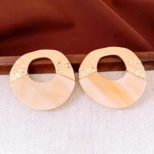 Modern vintage gold textured metal and cream marble resin round dangle earrings