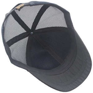 Breathable mesh baseball cap in dark grey with adjustable gold buckle and sweatband