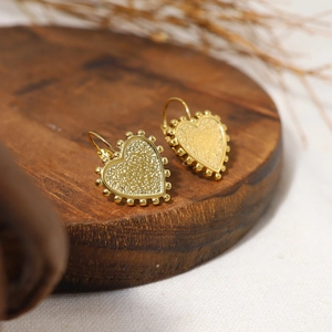 Ins heart gold earrings 18k plated stainless steel with hammer texture and beaded edge