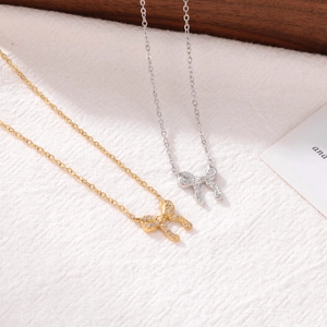 Sweet Titanium Steel Bowknot Pendant Necklace For Women Hollow Pave Rhinestone Clavicle Chain Fresh Aesthetic Jewelry Gift