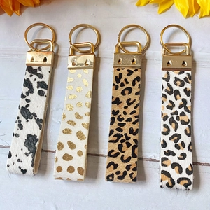 Vintage Genuine Leather Horsehair Keychain For Women Men Leopard Cow Pattern Wrist Strap Bag Pendant Fashion Jewelry Accessory