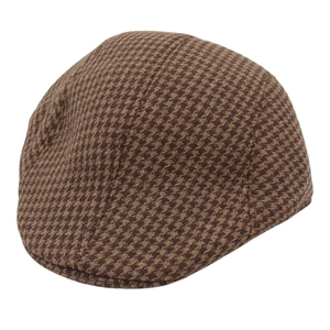 Classic houndstooth flat cap in brown tweed, elegant vintage newsboy style for men