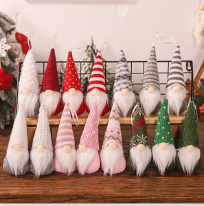 Set di 15 gnomi di Natale in maglia con cappelli colorati per albero di Natale