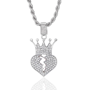 Collier hip hop pendentif cœur brisé avec couronne et chaîne torsadée argentée à strass